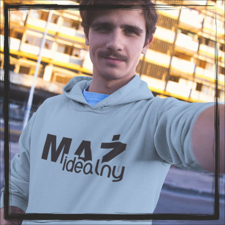 MĄŻ IDEALNY