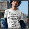 zabawny, inteligentny...
