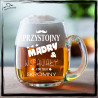 PRZYSTOJNY MĄDRY & WSPANIAŁY A DO TEGO SKROMNY KUFEL Z GRAWEREM