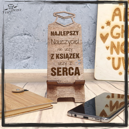 NAJLEPSZY NAUCZYCIEL NIE UCZY Z KSIĄŻEK