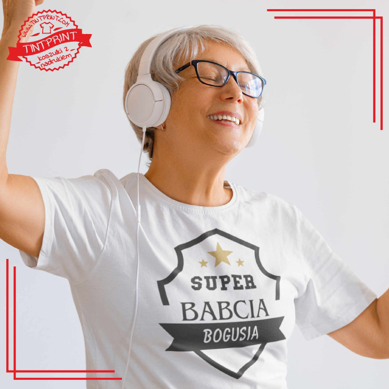 Super Babcia" z imieniem – Koszulka pełna miłości!
Wyjątkowy prezent, który zachwyci każdą babcię. Super Babcia" z imieniem – Koszulka pełna miłości!
Wyjątkowy prezent, który zachwyci każdą babcię.